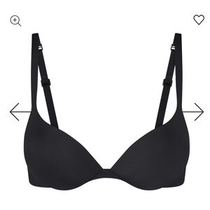 SKIMS Ultimate Push Up Teardrop Bra 32D